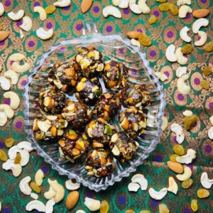 dry-fruits-laddu-2
